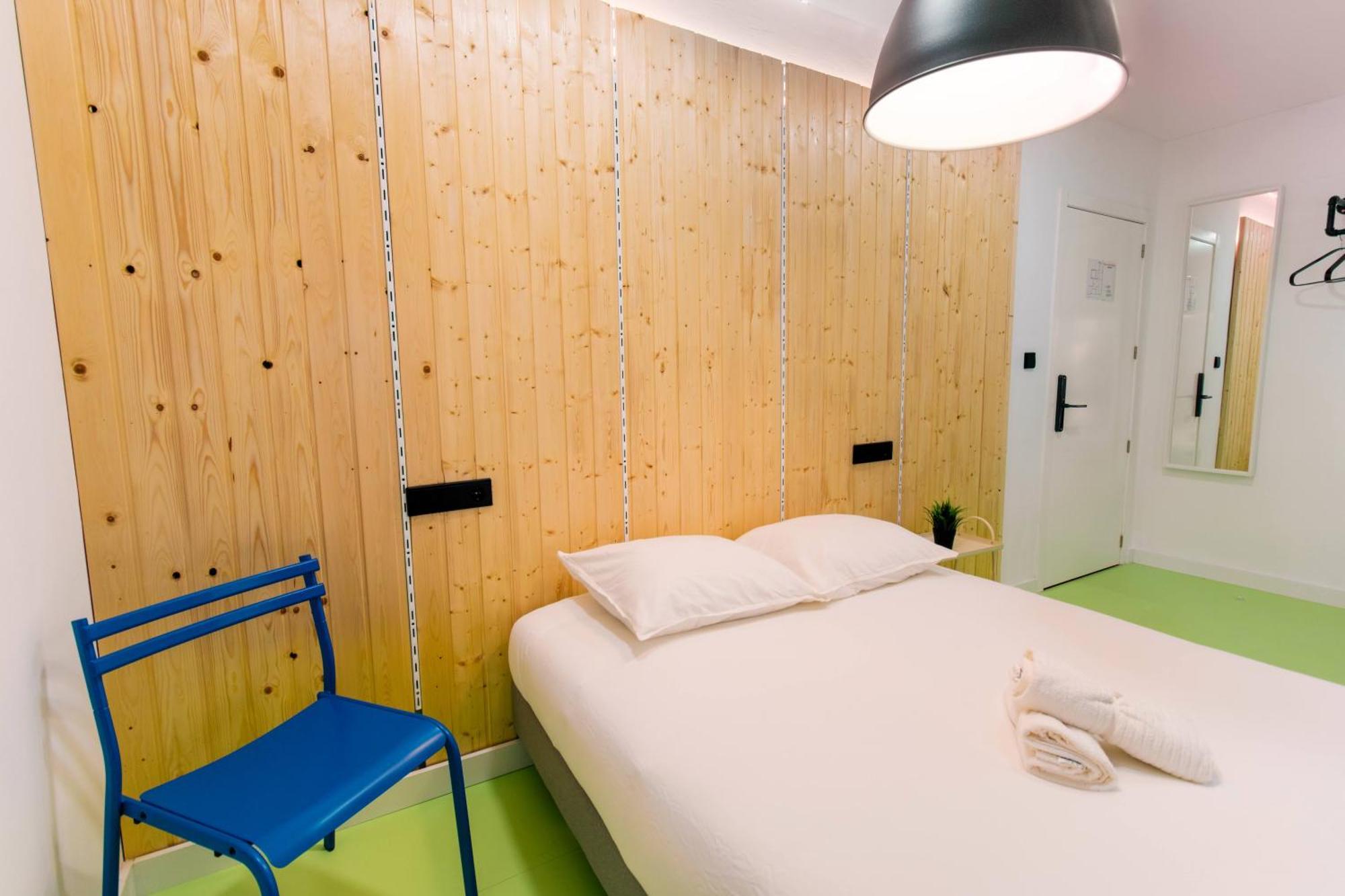 Koala Hostel Mercado Alicante Exteriör bild