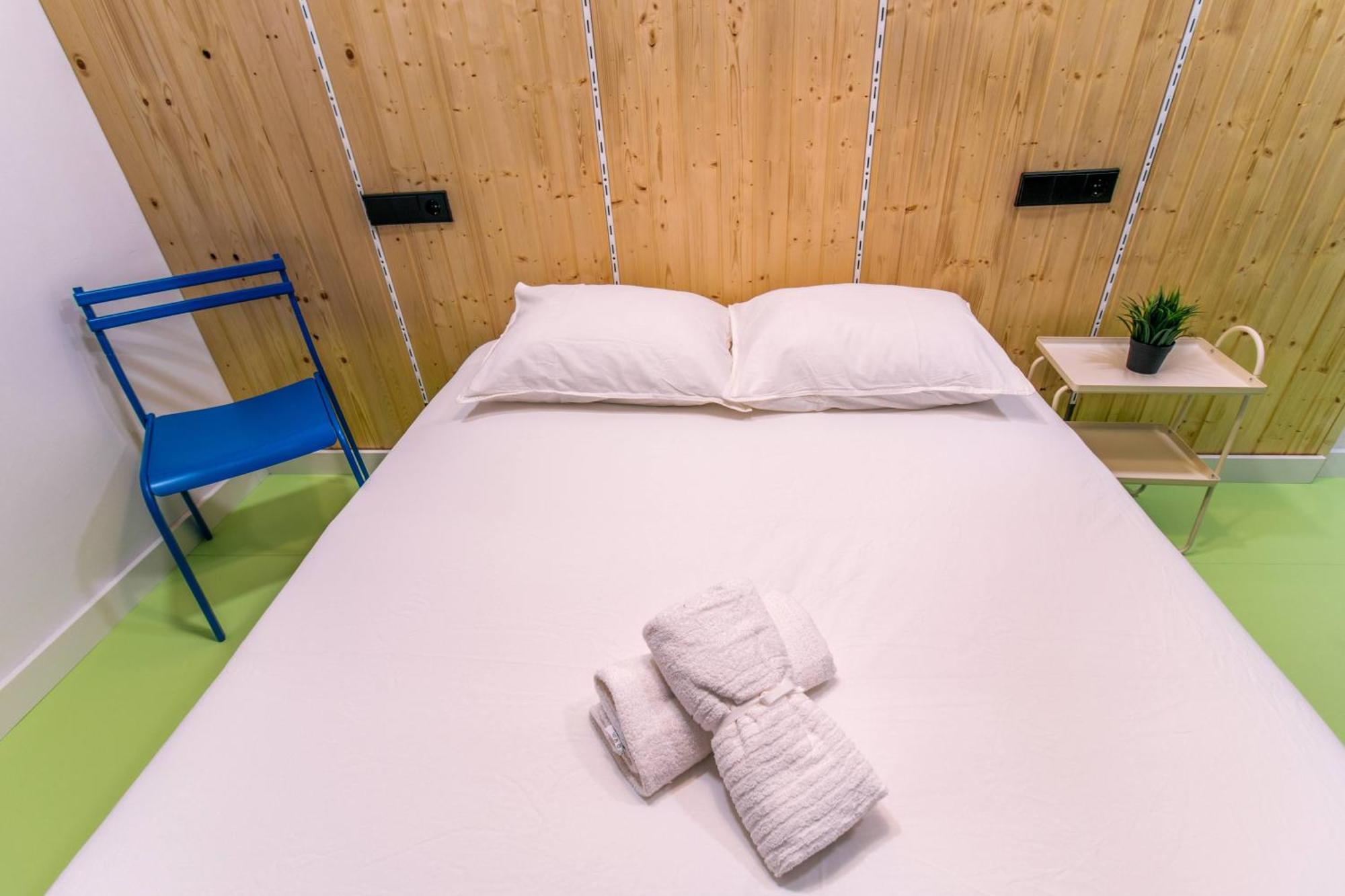 Koala Hostel Mercado Alicante Exteriör bild